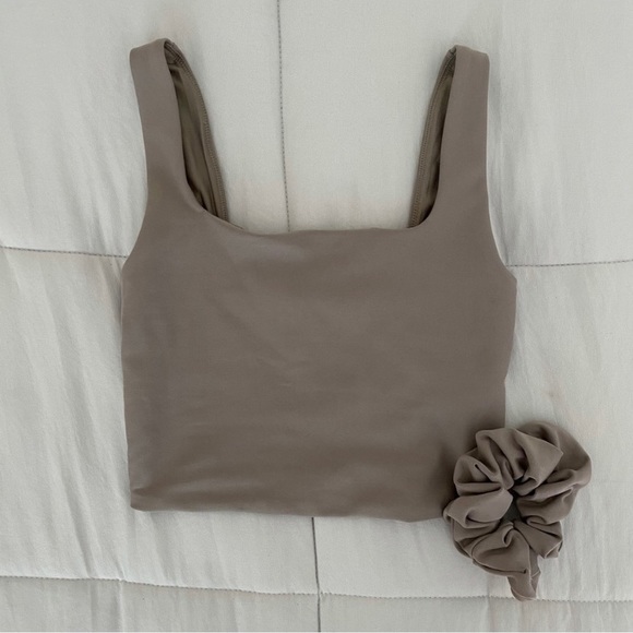 Abercrombie YPB Squareneck Slim Tank with scrunchie - Picture 6 of 6